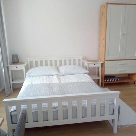 Ferienwohnung Pokoje U Bozeny Ostrowo  Exterior foto